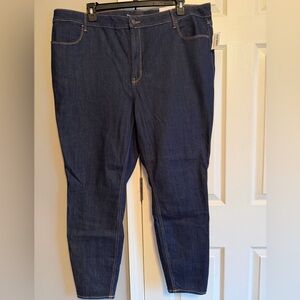 NWT - Old Navy Classic Dark Super Skinny Blue Jeans size 24
